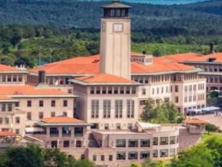 KOÇ ÜNİVERSİTESİ